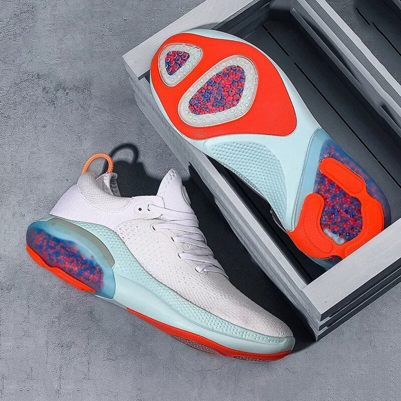 Tênis Rush Masculino - Design Clean White com Tecnologia Cushion Beads