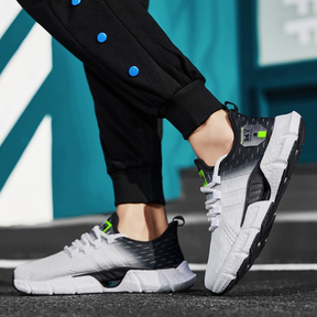 Tênis Nimble Racer Unissex - Design Degradê White/Black com Detalhes Neon