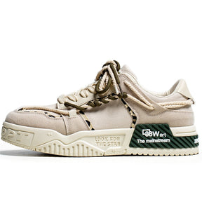 Tênis Glide Force Unissex - Design Deconstruído Bege com Cadarços Corda